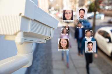 People Faces Recognized With Intellectual Learning System