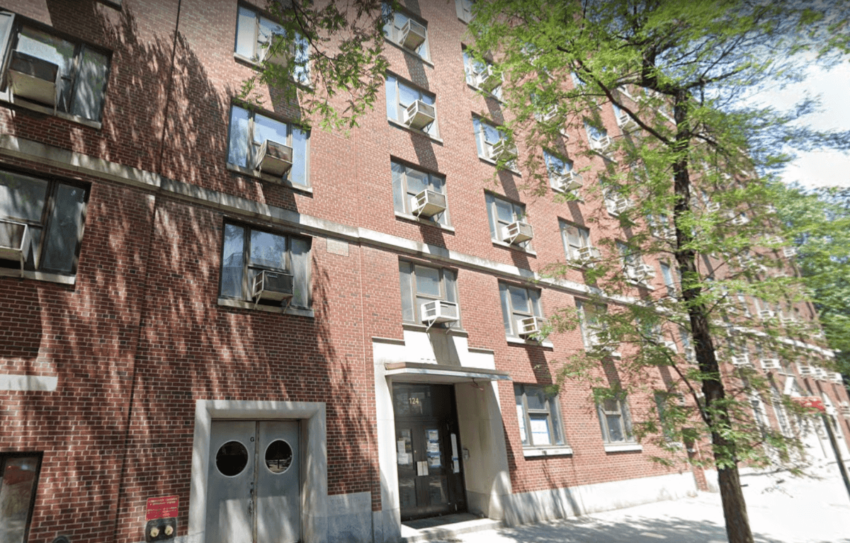 construction worker death at 124 columbia heights