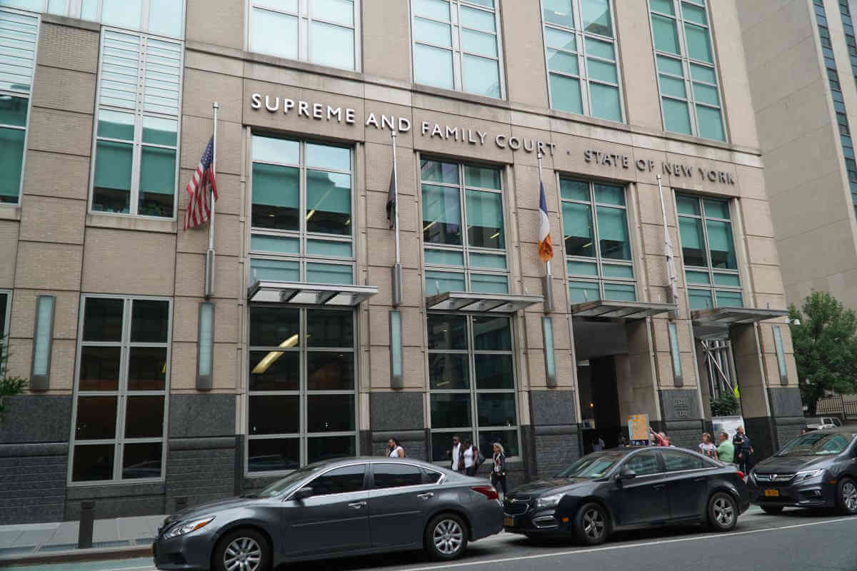 gary correa sentenced to 20 years in prison after fatally stabbing greenpoint playwright