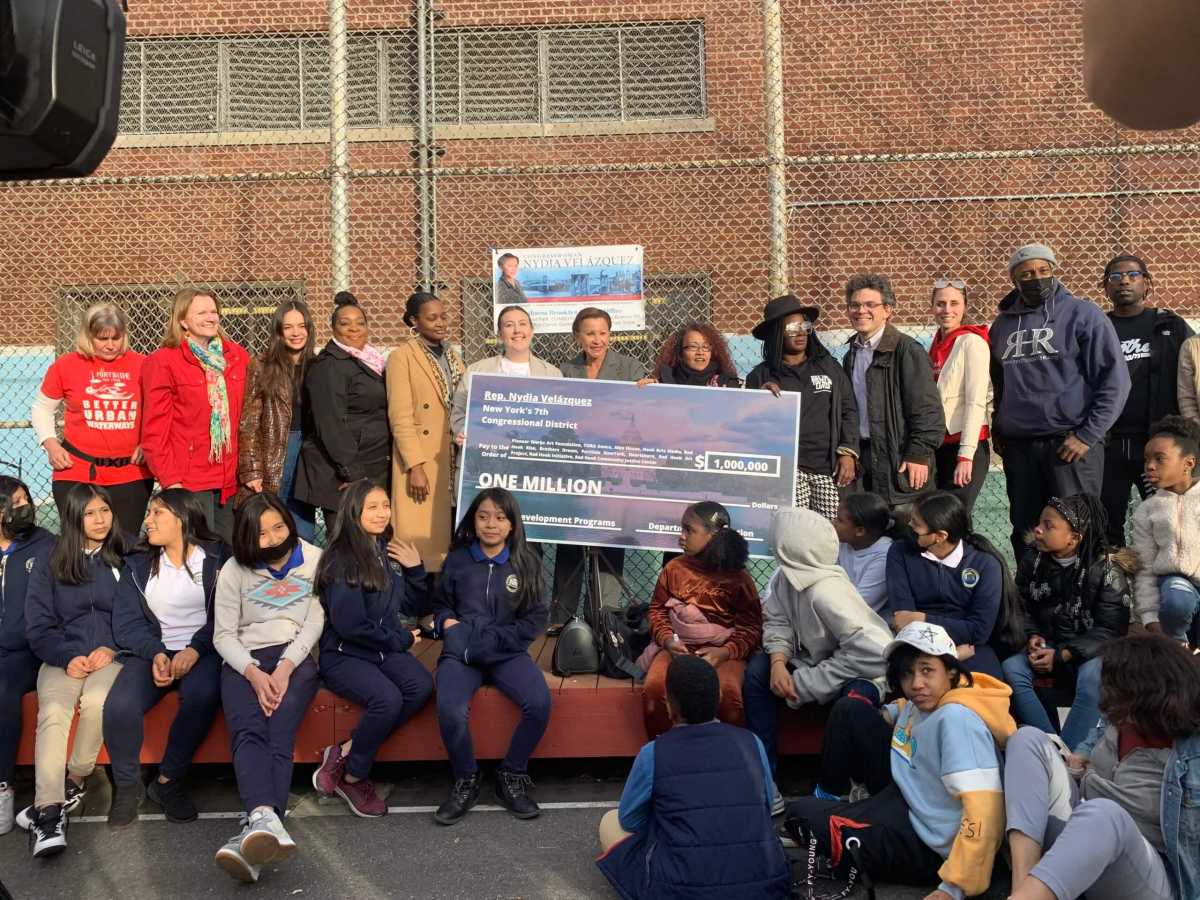 nydia velazquez with community organizations
