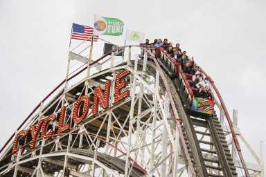 04-10-2022 : Deno’s Wonder Wheel and Park, open for the 2022 season, in Brooklyn, NY on 04/10/2022. Photo by Erica Price.