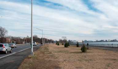 br-shore-road-promenade-guardrails-2017-12-08-bk01_z