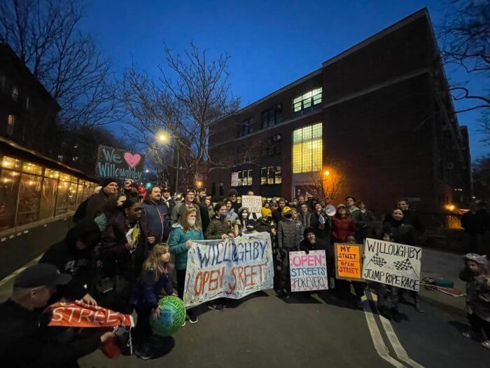 people support for greene open street