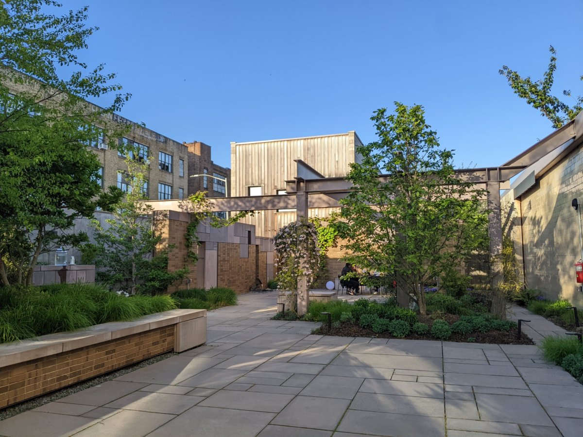CarrollHallGarden-ErinSmith