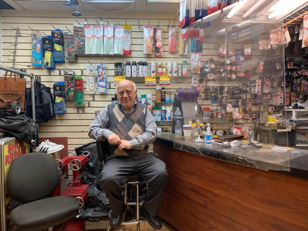 Clark Street station debuts new elevators, but businesses still