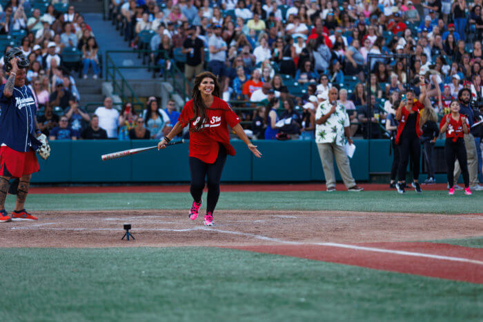 Real Housewives play Maimonides in annual 'Battle for Brooklyn' charity  softball game • Brooklyn Paper