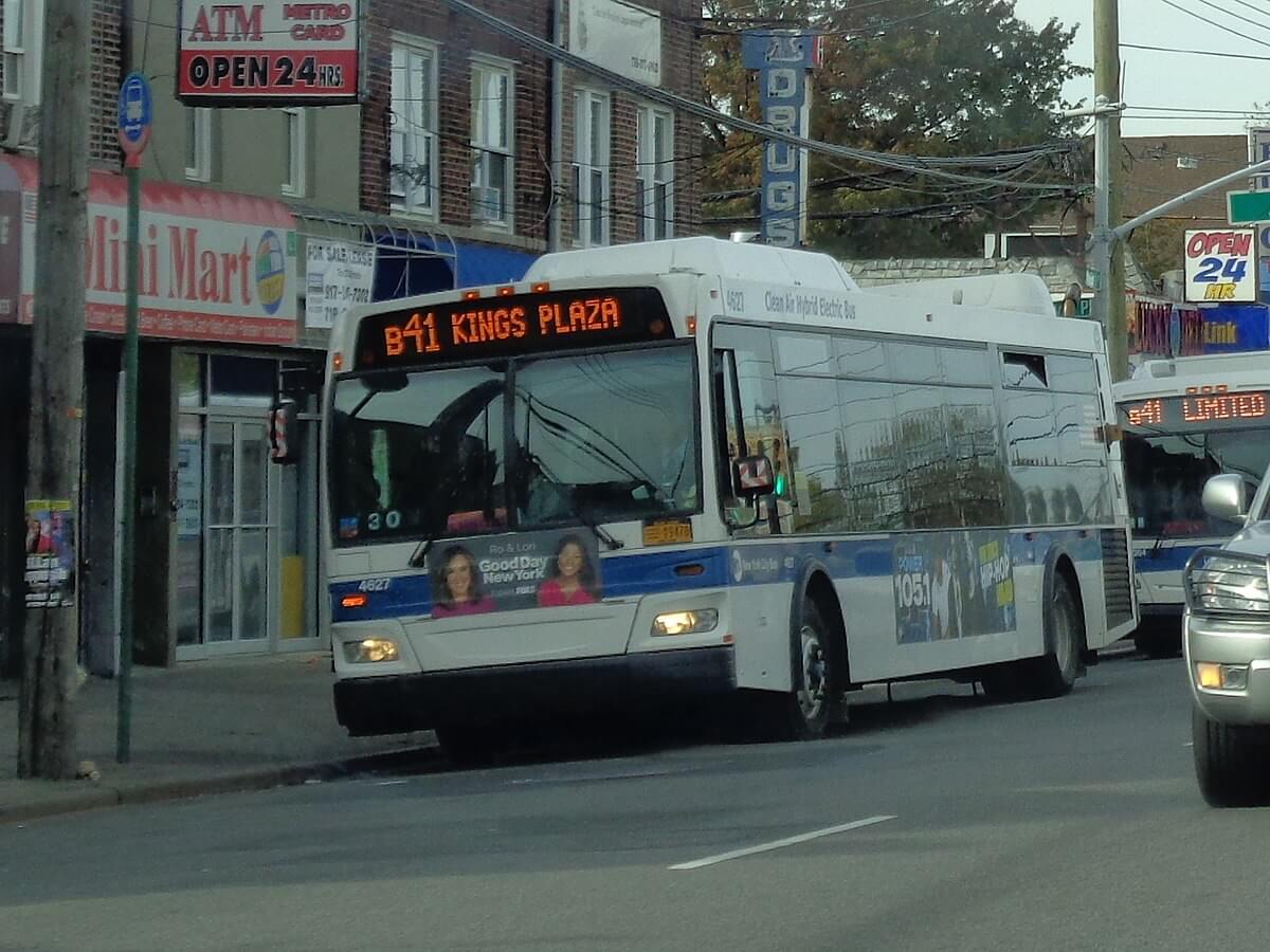 1200px-MTA_Flatbush_South_56_-_B41_bunching