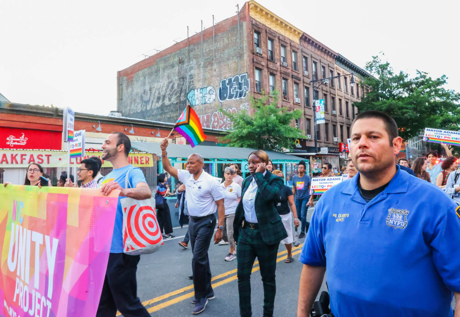 PHOTOS Brooklyn Pride takes over Park Slope’s Fifth Avenue • Brooklyn