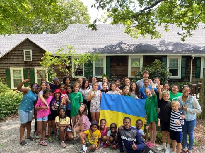 cast of "mom on skype" at camp in connecticut