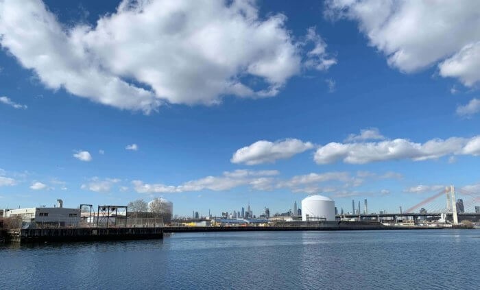 greenpoint energy center LNG tanks