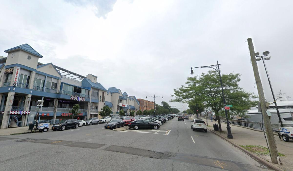 emmons avenue bike lane