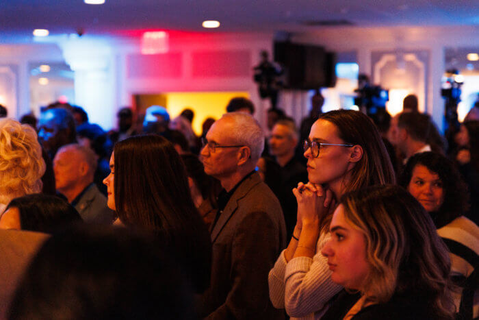 people wait for election results during red wave midterms in southern brooklyn