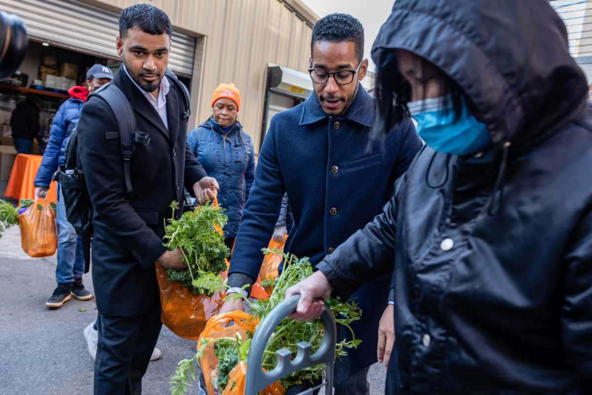 brooklyn thanksgiving turkey giveaway