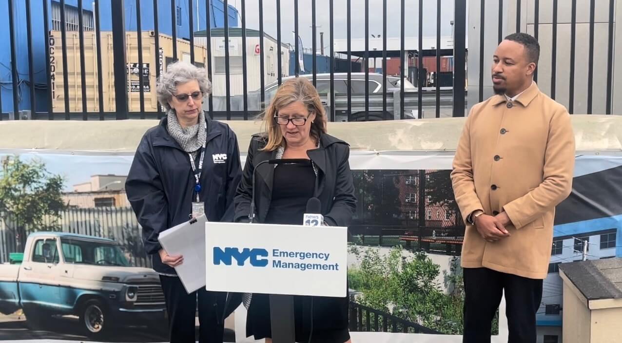 Gallery walls Red Hook Community Justice Center teams up with city to