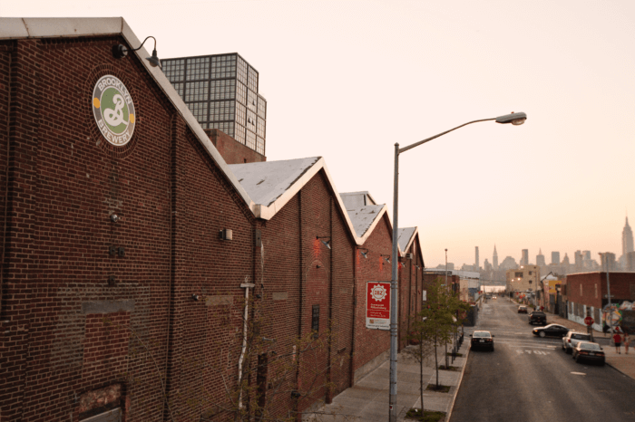 exterior of brooklyn brewery