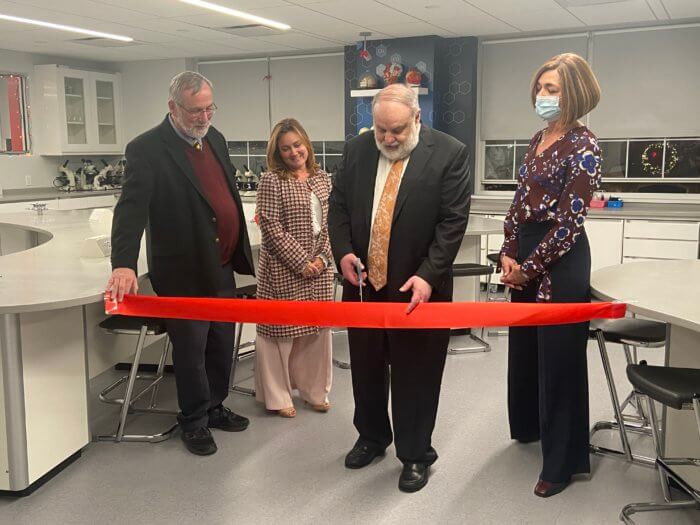 Fontbonne Hall Academy opens new Science Suite