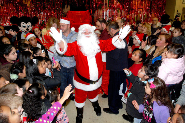anta at operation christmas smiles event