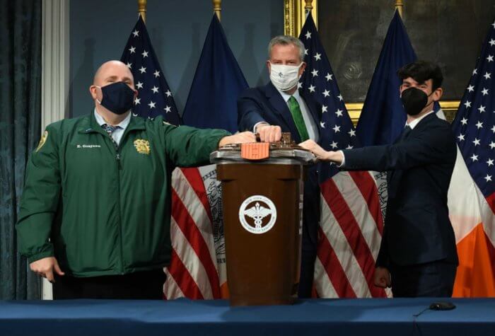 mayor bill de blasio with composting bins