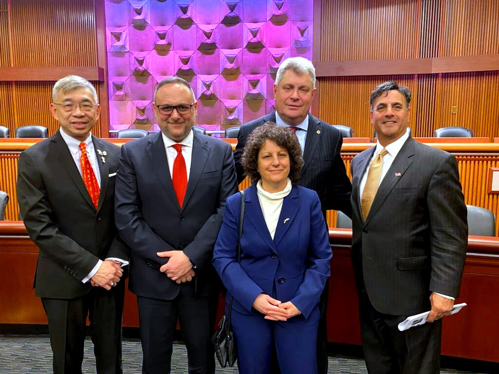 lester chang being sworn in