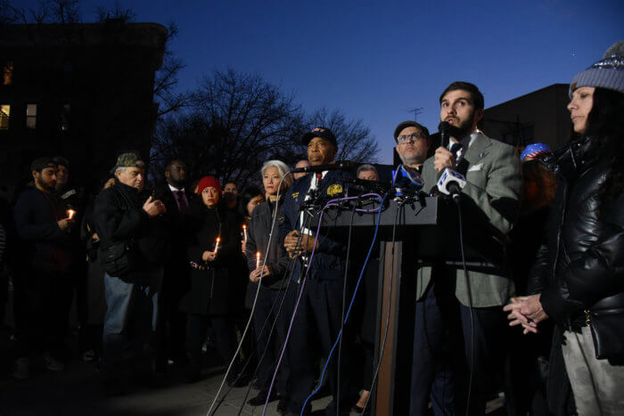 andrew gounardes speaks at u-haul vigil for yijie ye