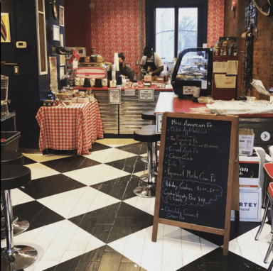 miss american pie interior