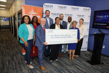 BCBS presents Food Bank of New York City with a $450,000 grant.