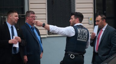 cops searching williamsburg shooter