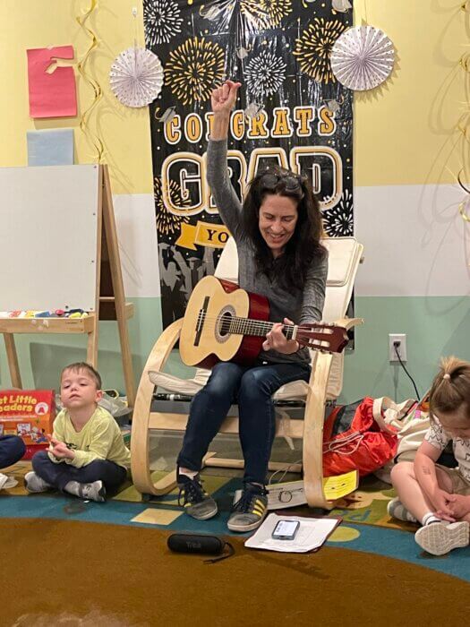 tracy bonham playing guitar