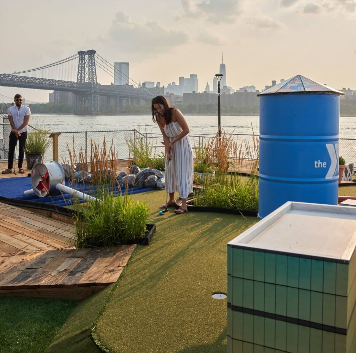 putting green mini golf course
