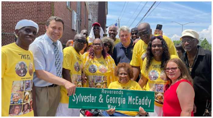 mceaddy street co-name sign
