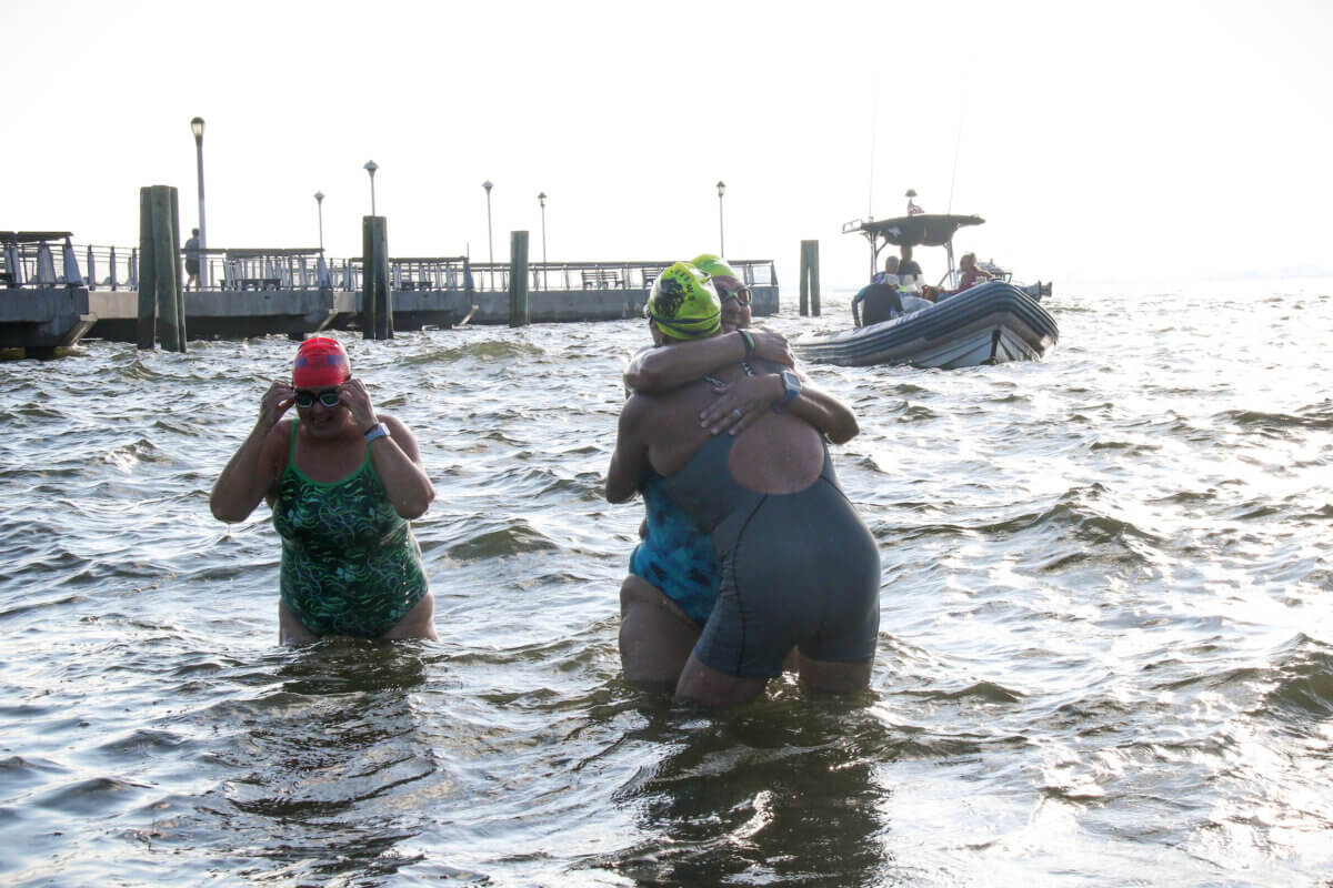 Hungry swimmers brave 10mile journey from Coney Island to Red Hook for annual Key Lime Pie Swim