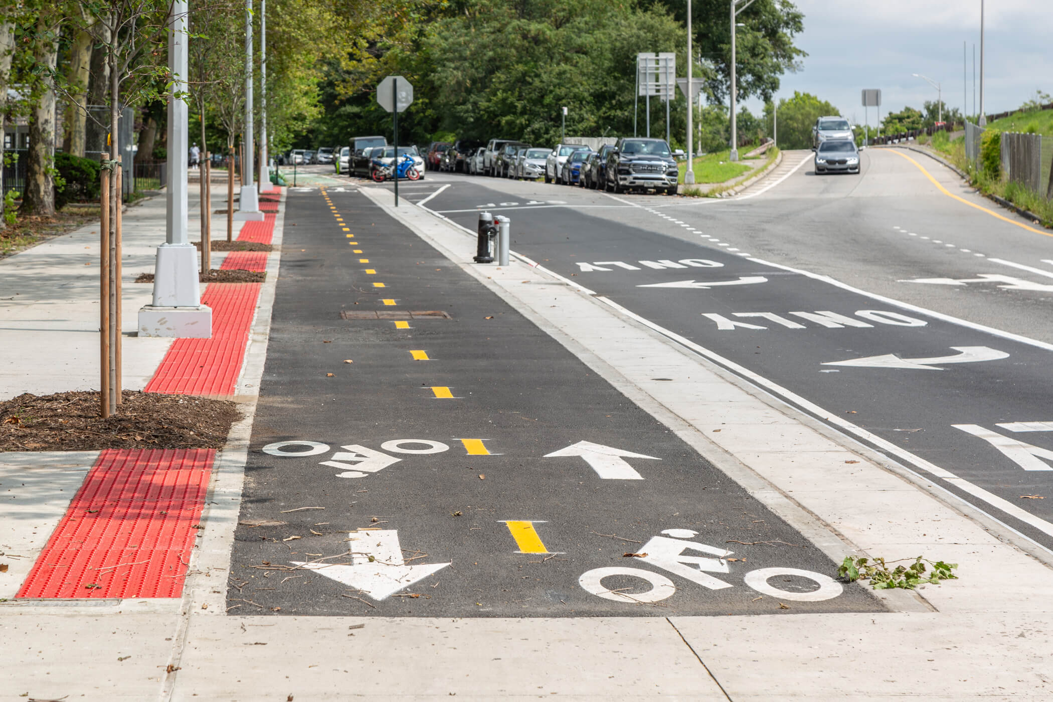 Bike lane jamaica ave outlet