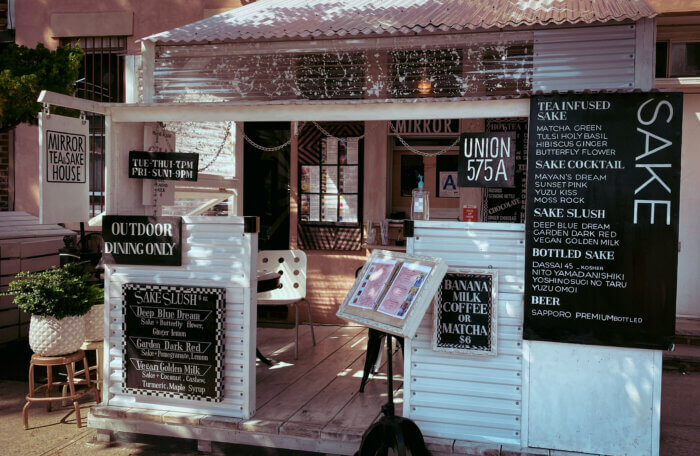 exterior of mirror tea & sake house