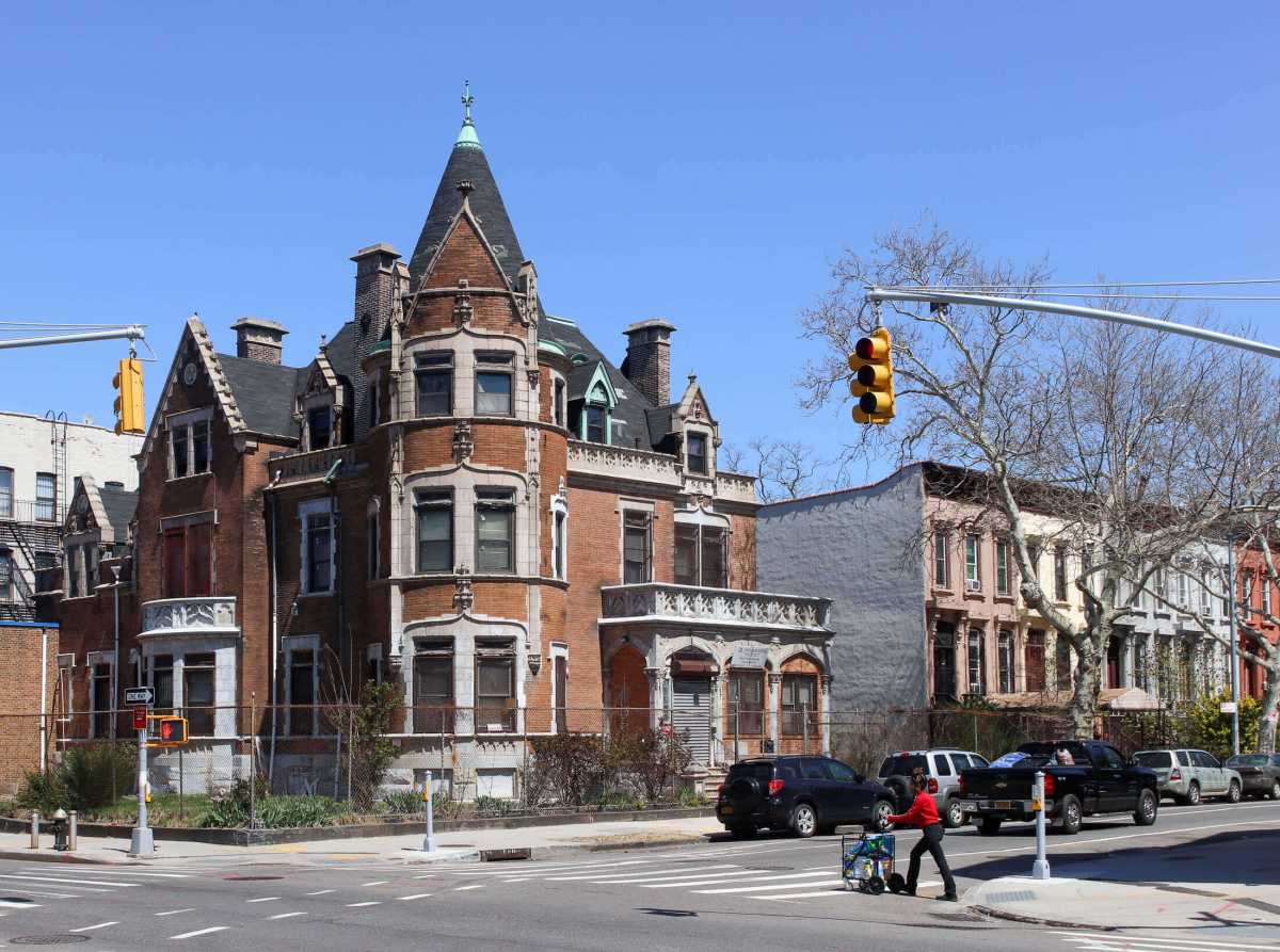 jacob dangler mansion in bed-stuy