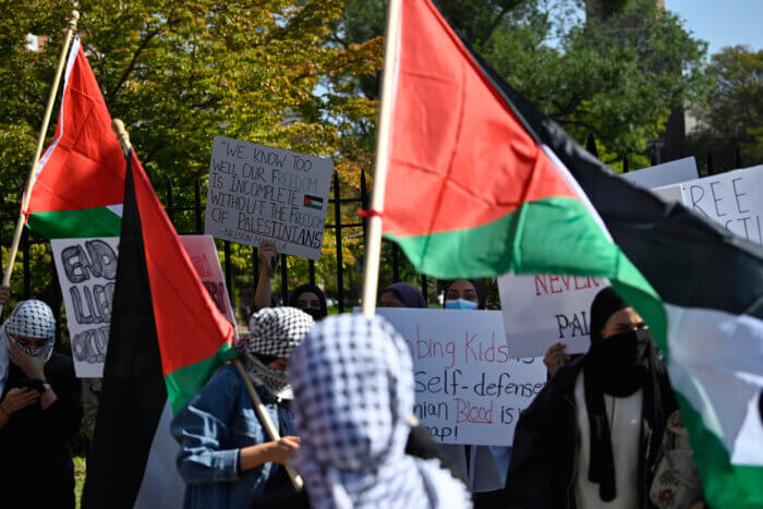 Student groups clash during pro-Palestine rally at Brooklyn College ...