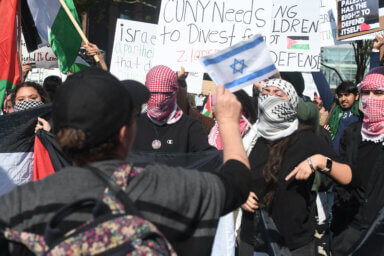 protestors at brooklyn college