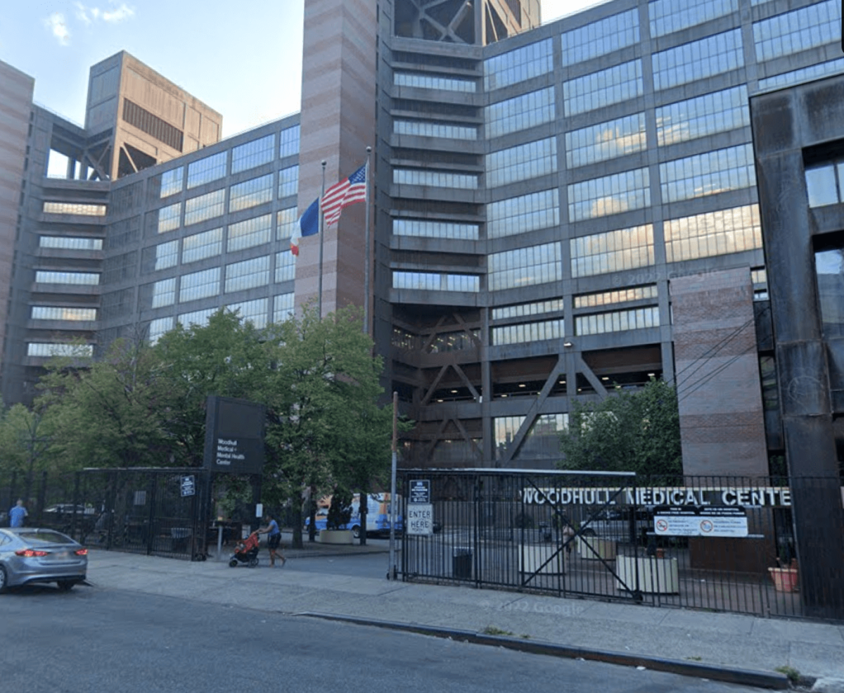 Woodhull Hospital reopens after weeklong power outage • Brooklyn Paper