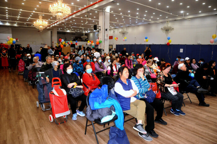 crowd at centerlight health fair