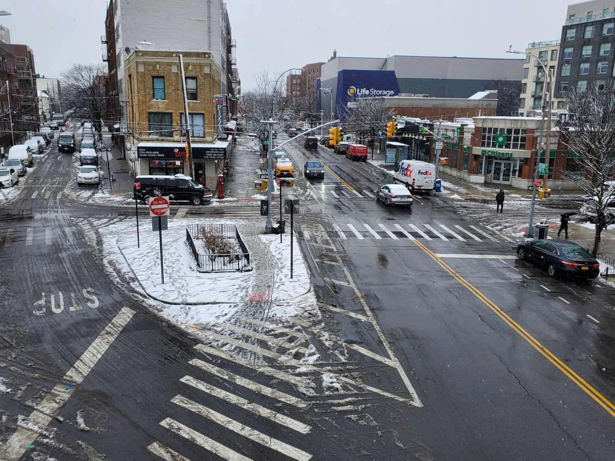 snowstorm in brooklyn
