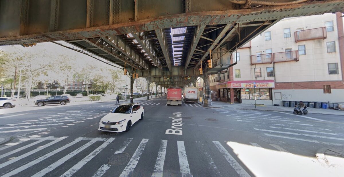 scene of cyclist crash in williamsburg