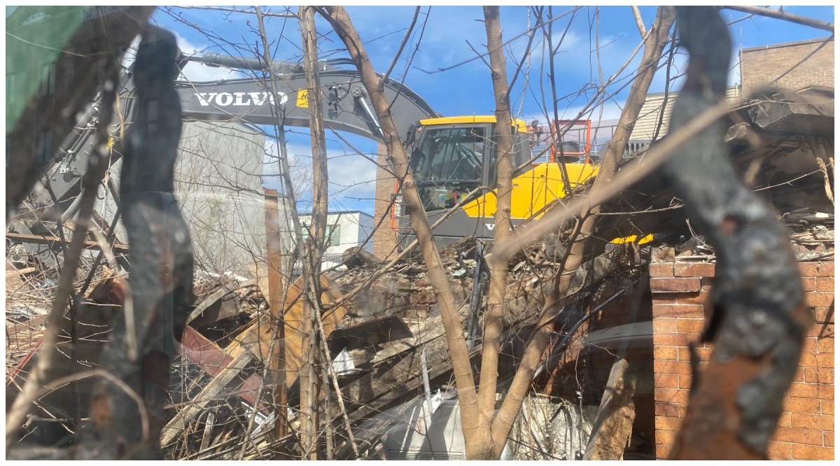 Borough Park Synagogue demolition Mar. 17