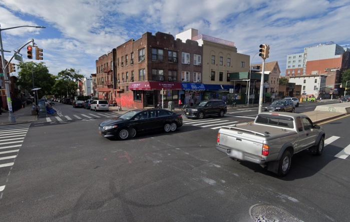 intersection on fourth avenue where cyclist was killed
