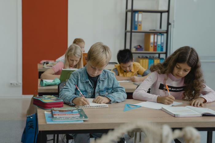 kids taking test
