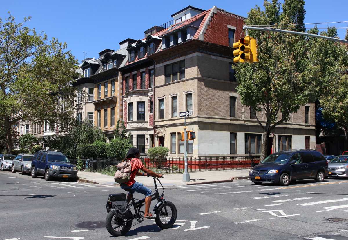 flatbush-melrose-parkside-hd-2022-brownstoner-sdevries-1