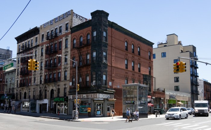 williamsburg liquor store