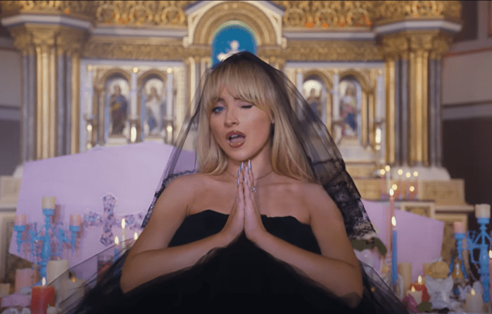 sabrina carpenter in williamsburh church