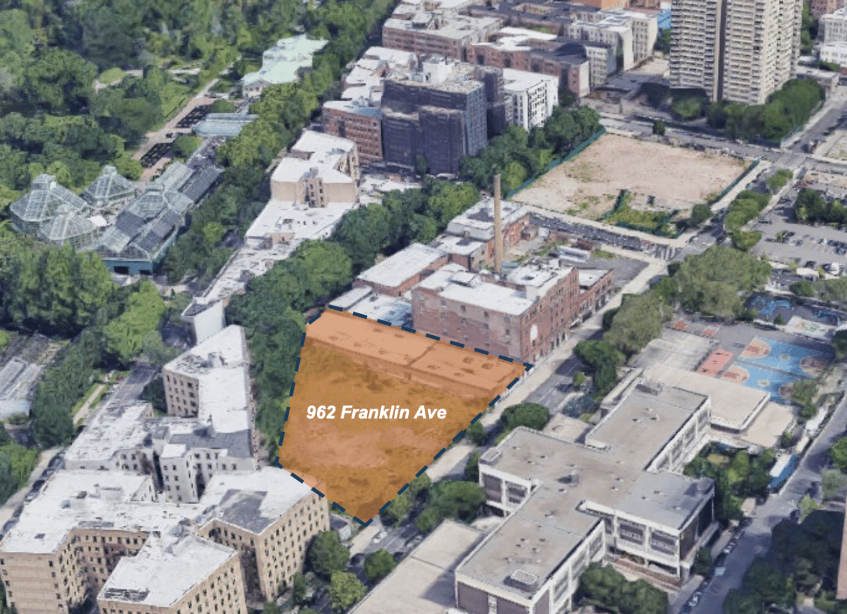 crown-heights-962-franklin-ave-map-dcp-presentation-sept-24