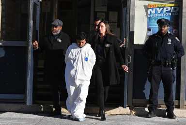 perp walk for subway fire suspect