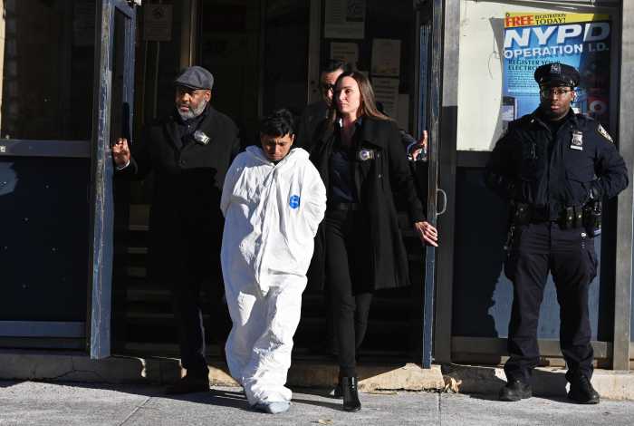 perp walk for subway fire suspect
