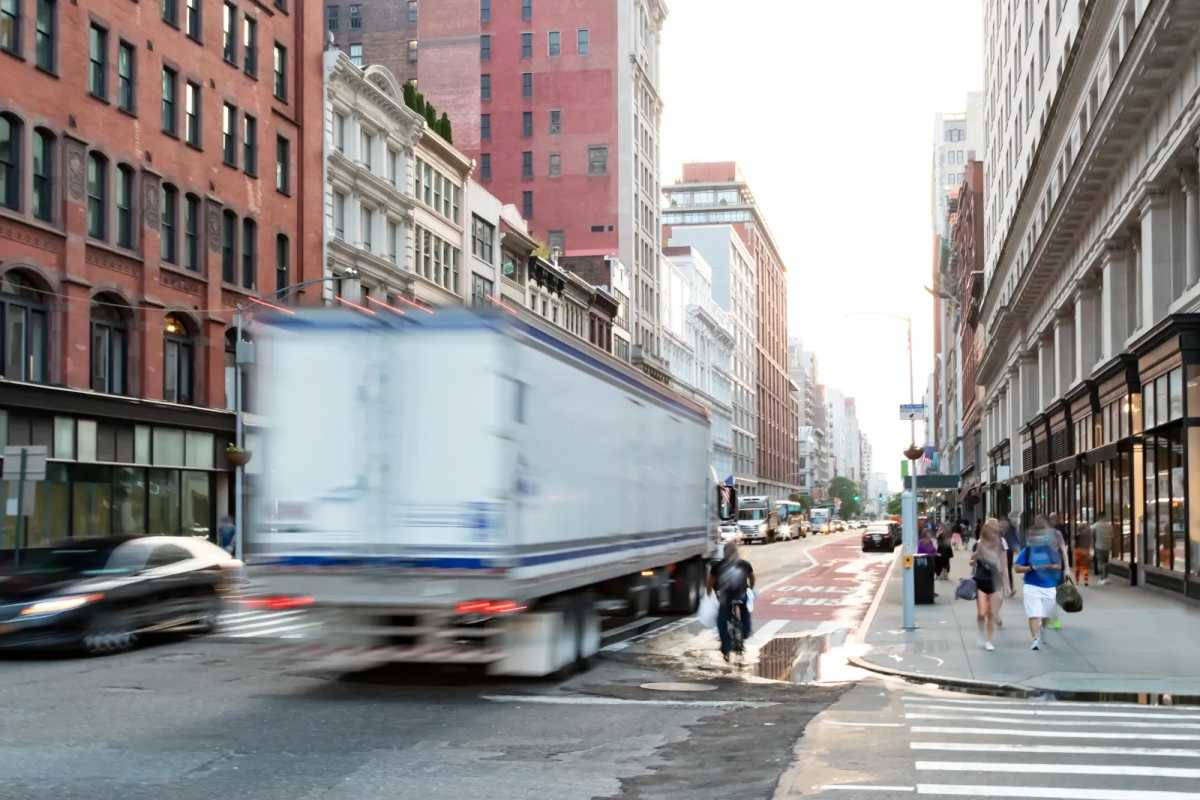 delivery microhubs manhattan